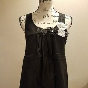 Daytrip- Black tank top